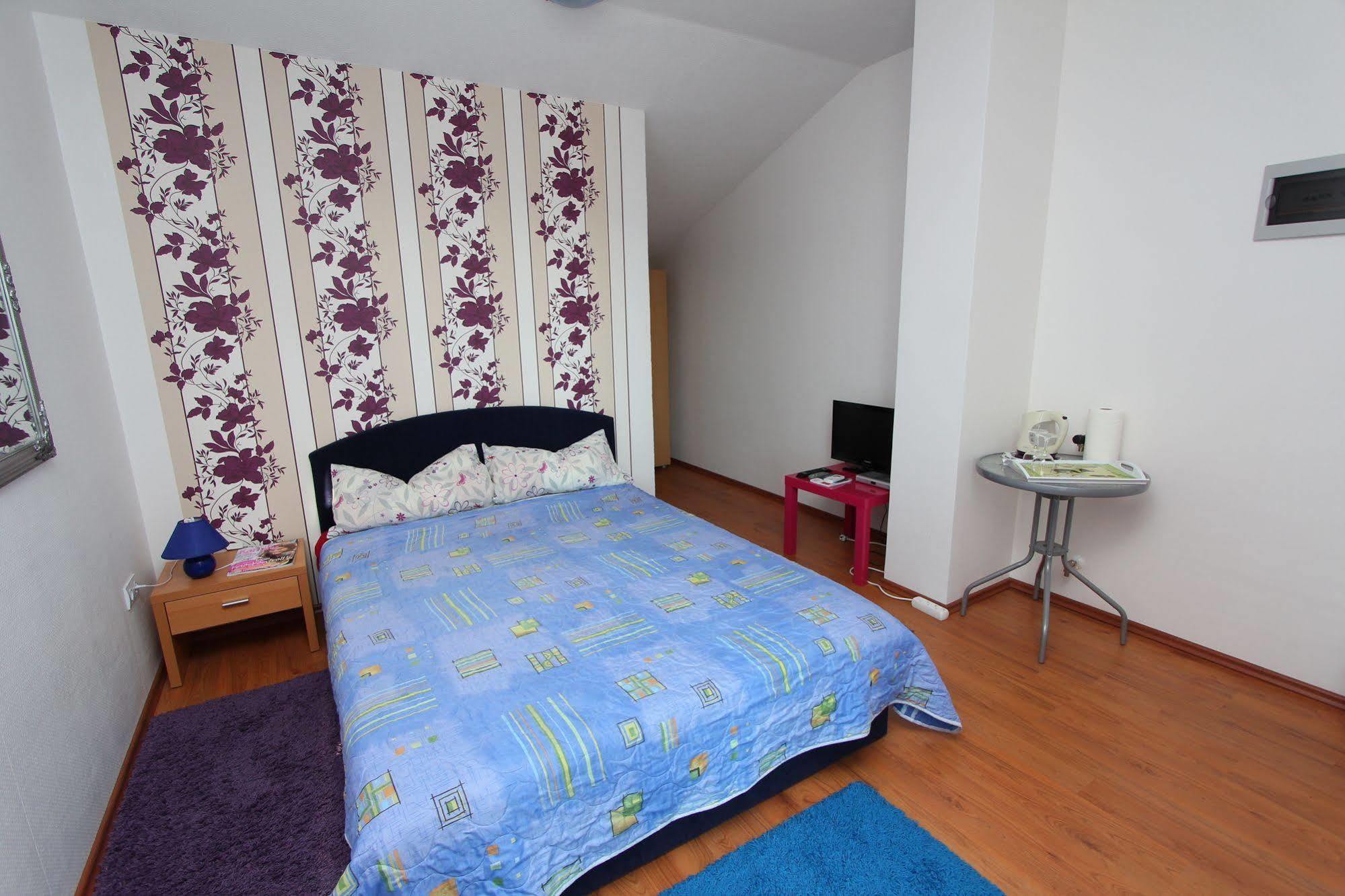 Rooms And Apartments Sally Rovinj Kültér fotó